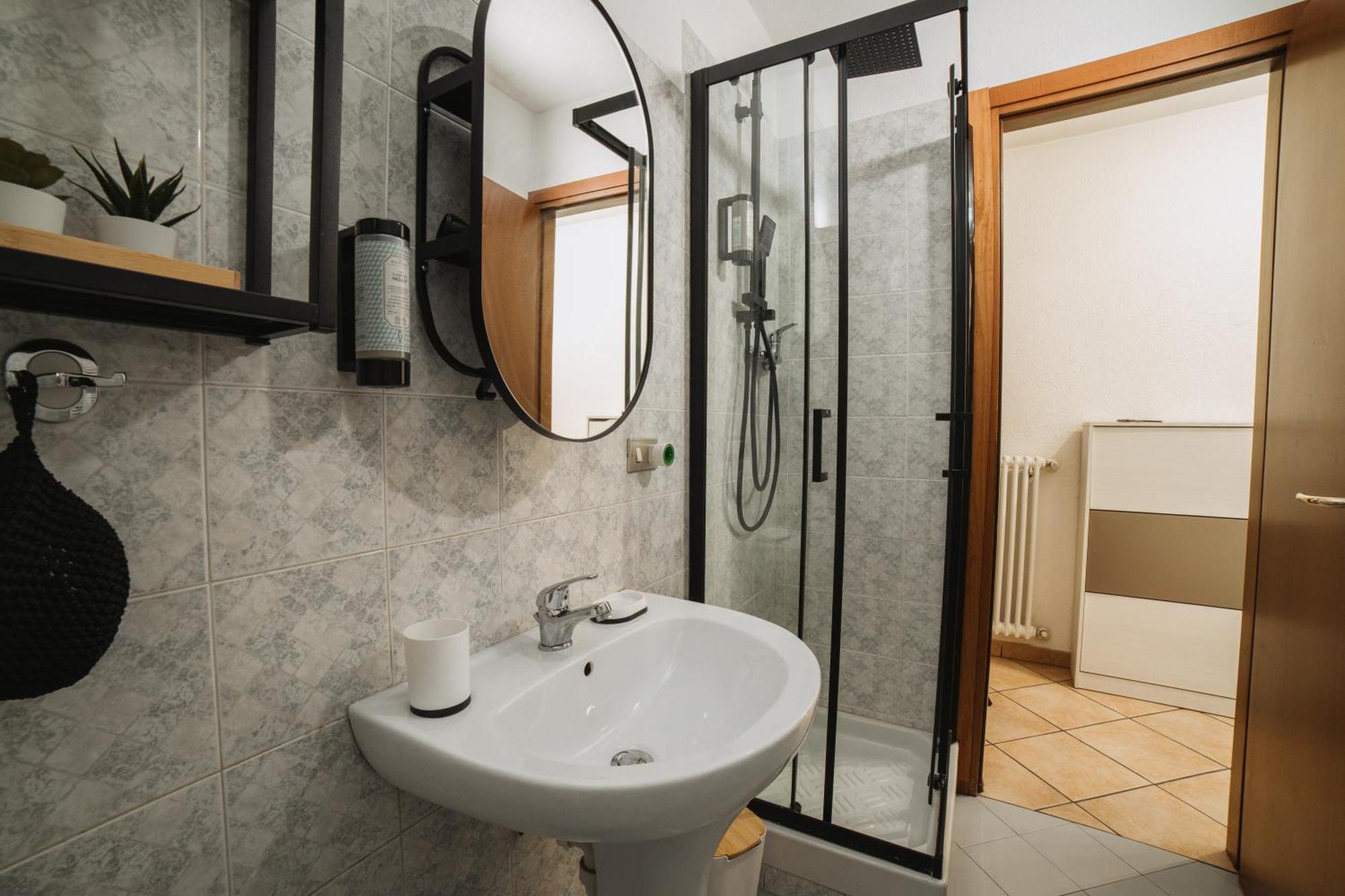 Maison Escaliers By Hili Aosta Luaran gambar